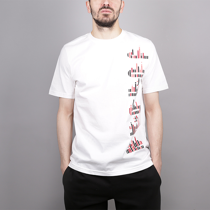 мужская белая футболка Jordan Lines Tee 619929-100 - цена, описание, фото 2